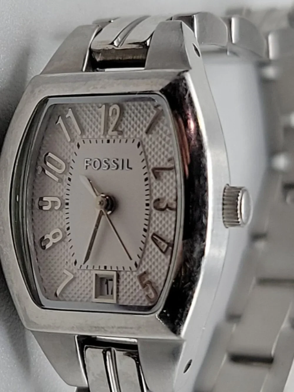 Fossil Womens Watch ES-2072 Brushed Stainless Steel 5.75